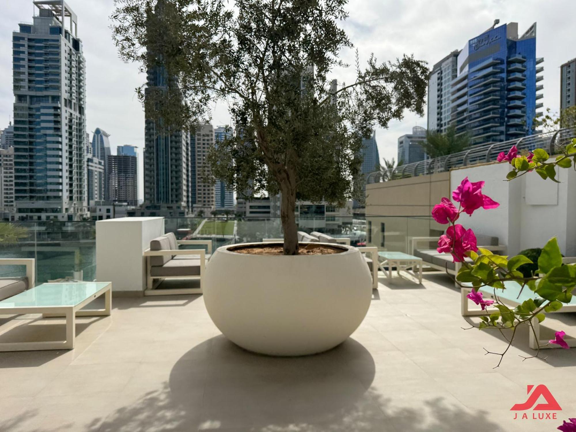 Cozy Sea View Apt In Liv Residence Tower, Dubai Marina Cozy Marina & Sea View Apt In Bay Central Tower With Modern Gym & Pool, Steps To Jbr Beach & Metro Εξωτερικό φωτογραφία
